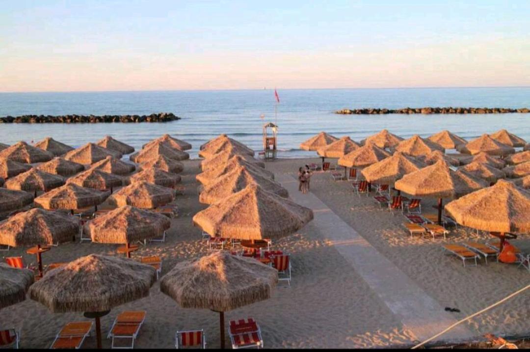 Donata Dal Mare Francavilla Al Mare Exterior foto